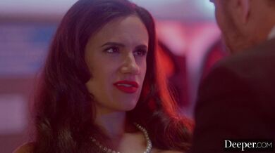 Deeper. Gorgeous Milf Penny Seduces Stranger In Public - Penny Barber