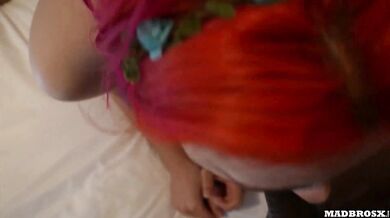 Our friend Maxime Horns caught us while his girlfriend Noochka turns us on as soon as she wakes up!!