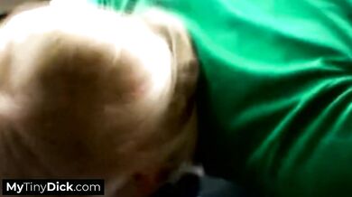 He gets his tiny dick sucked off in the car seat by a sexy blonde babe