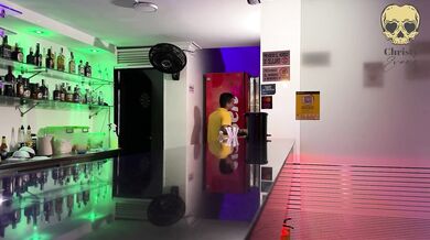 Waiting for my husband in a swinger bar I end up fucking the bartender without a condom and he comes