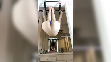 Naked buttplug workout for a cute Asian muscle girl with six-pack abs