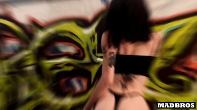 A little tattooed goth cheats on her boyfriend and gets her ass fucked by a BBC in urbex!!!