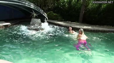 Sexy girls eating pussy by the pool