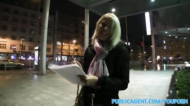 PublicAgent Blonde fucks stranger at home