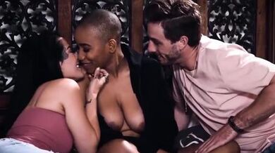 Cheating Bf Fuck Teen Nude Maid Service And His Silly Girlfriend Almost Caught Them - Tara Fox (Katrina Jade, Tara Teen, Jenna J. Foxx, Jenna Foxx)