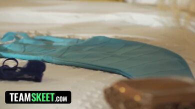 Step Mom And Step Aunt Want To Get Pregnant At The Same Time By Fucking Stepson Together