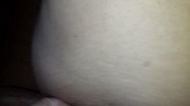 Un inconnu me defonce le cul devant mon mari