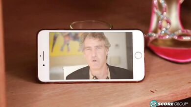 8 Bosom Buddies & Sexy Shower Time - Codi Vore