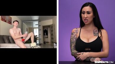 Watch Me Wank With My Fleshlight – She Reacts