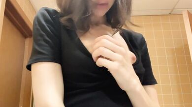 little cute bitch play with her wet pink pussy in public place