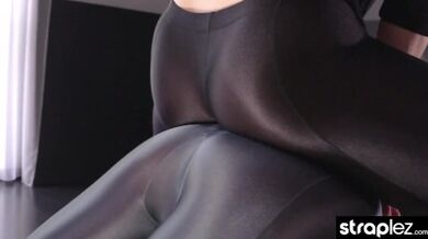 Watch these cute lesbians ride a strapless dildo at the gym