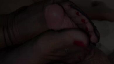 Sexy seamed sheer Cervin nylons footjob teaser