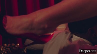 Deeper. Party Girl Avery Has Intense Public Sex With Isiah - Isiah Maxwell