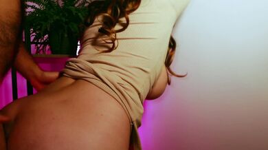 Standing sex, my wife and her huge thighs and ass. She love do this!