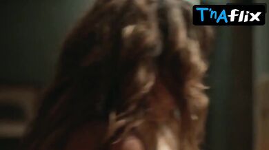 Nathalia Rodrigues Butt, Breasts Scene in O Doutrinador