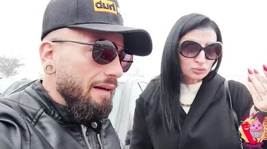 Sexo en pareja en el tren