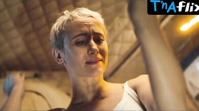 Peri Baumeister Sexy Scene in The Signal