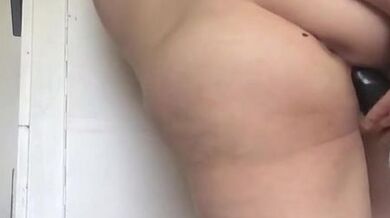 standing masturbation brunette