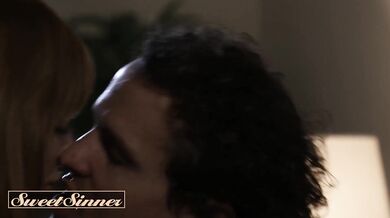 SWEET SINNER - Banging Hot Milf Lacy Lennon Goes Wild On Robby Echo's Hard Rock Dick