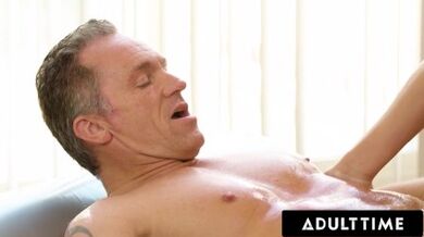 ADULT TIME - Oiled Up Autumn Falls Gives Step-Uncle Marcus London Slippery Nuru Massage!