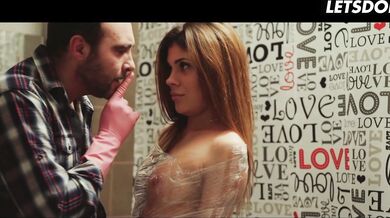 Sexy Slut Verona Sky Dirty Fuck with Huge Dick - LETSDOEIT