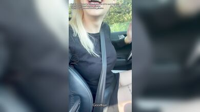 STRANGER CHALLENGE - I ask a stranger to fuck me in the stockroom of a pizzeria