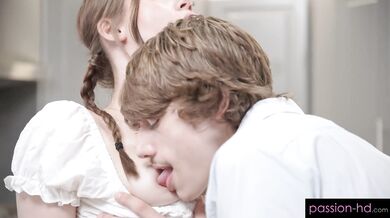 Trinity Serves Boyfriend Fresh Pie For His Lunch