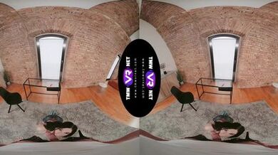 TmwVRnet - Nikki Fox - New ways of drawing and sucking