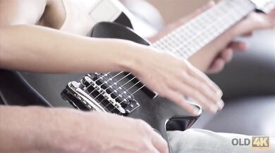 Mature Guitarist Makes Love With Skinny Brunette On Sofa