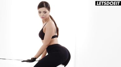 StepSis Ruby Reign Steamy Fetish Fuck with StepBro - WHITEBOXXX