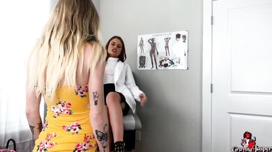 Lesbian Foot Worship