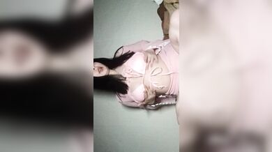 Gentle moves from a passionate lady.