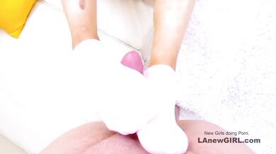 Sweet Flexible Young Blonde Needs a Big Dick New Teen Porn Video