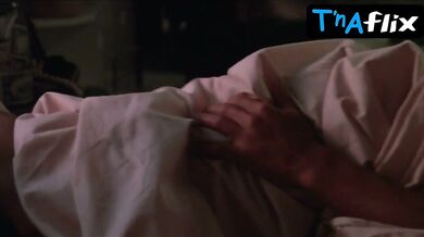 Rosie Perez Breasts Scene in White Men Can'T Jump