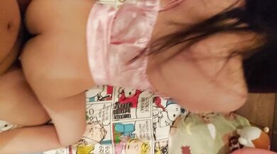 Thai teen real amateur นักศึกษาปี  เย็ดคาชุดนอน ซอยท่าหมาหีอย่างสวย