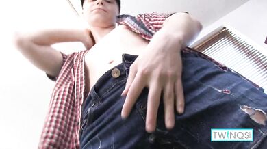 Handsome Twink James T Pleases His Huge Rocket Until He Cums!