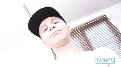Handsome Twink James T Pleases His Huge Rocket Until He Cums!