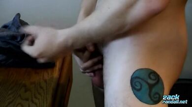 Ty Evans spurts hot cum on the table