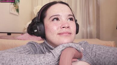 Chery_Lady22 2023-06-21 00_49