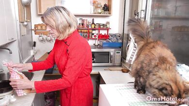 OmaHoteL Granny Sex Practices Compilation Video