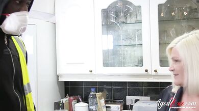 The hot, tall worker comes to sexy Laceys