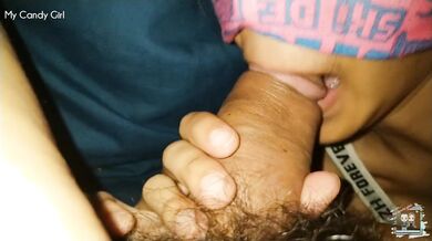 Thai girl blowjob สาวไทยดูดควยพุ่ง​ใส่เต็ม​ปาก