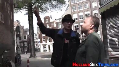 Teen hooker gets cumshot