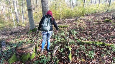 Blowjob mit Fremden im Wald (Outdoor)