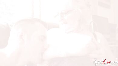 AGEDLOVE Sam Bourne comes in for a back massage eventually his dick ends up in Clair Knight