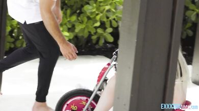 The Drag-Race With Harlow West And JMac - The Butt