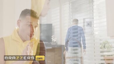 BRAZZERS - Jimmy & Johnny Have The Fuck Of The Lives With Hotties Jennifer White & Harley King