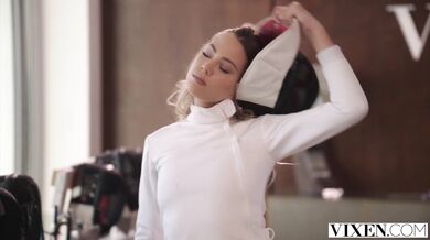 VIXEN Rivals Avery & Naomi Team Up To Seduce Fencing Coach