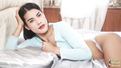 FRANKS TGIRLWORLD - Gogo's Big Climax!