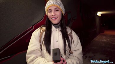 Public Agent Brown hair babe and stunning sexy underwear fucking a stranger for cash